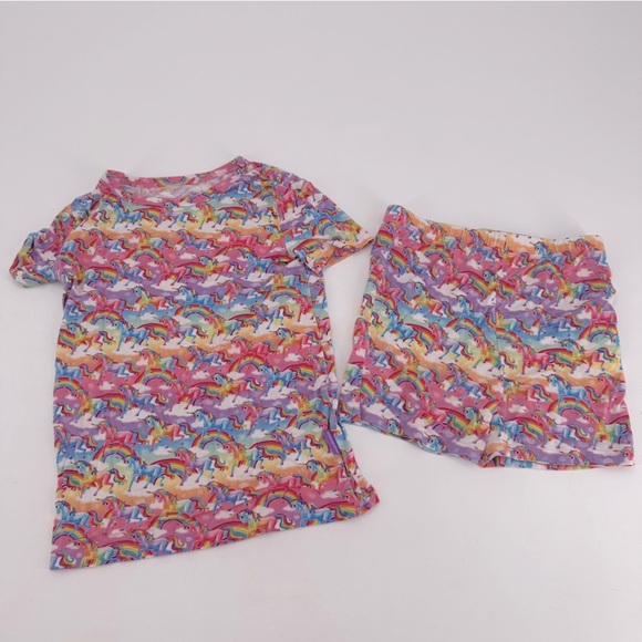 Posh Peanut X Lisa Frank Unicorn Markie Short Pajamas Set Size 5T 6T 5 6 - Picture 1 of 3